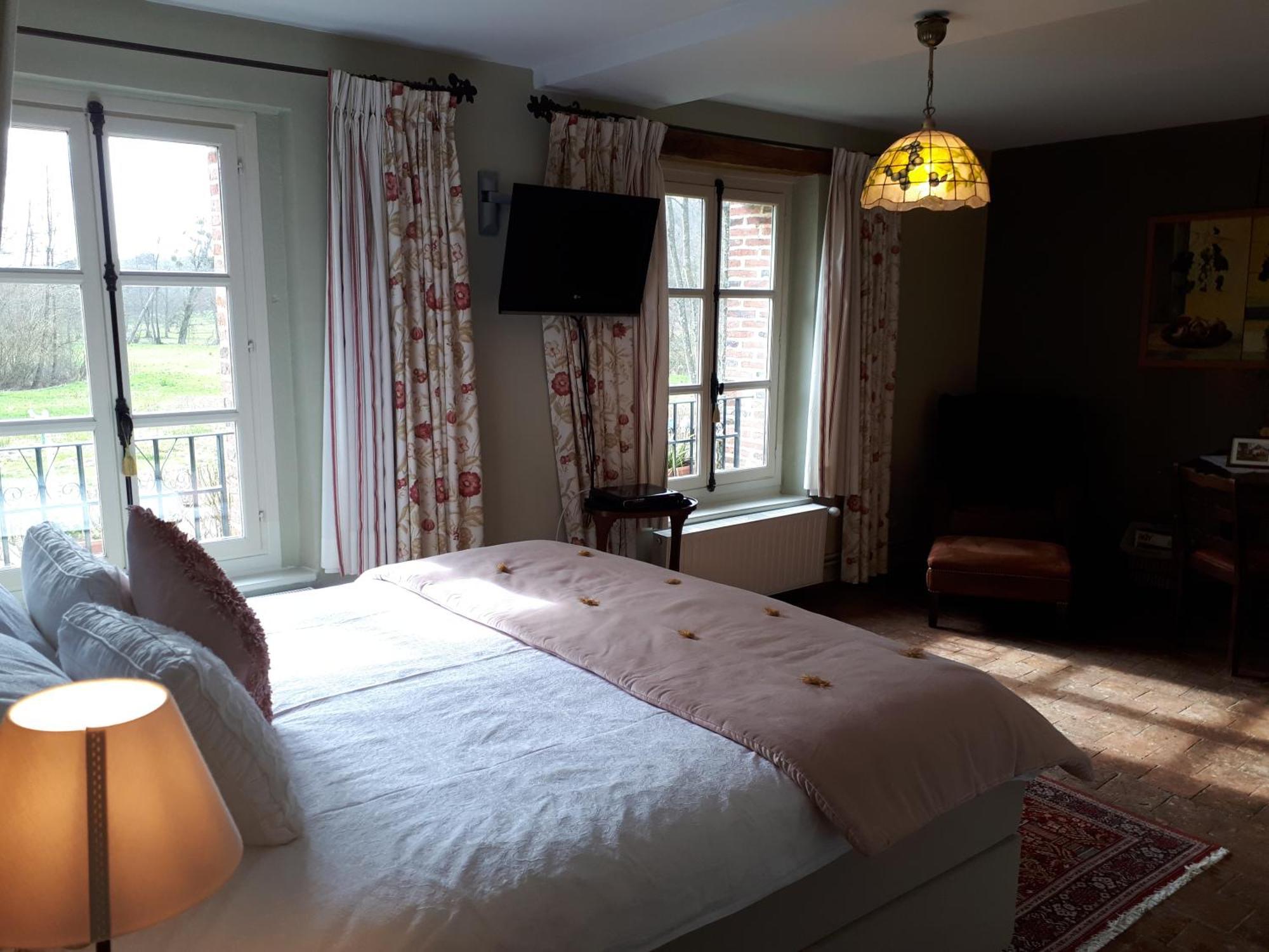 Moulin De Sevoux Bed & Breakfast Maletable Exterior photo